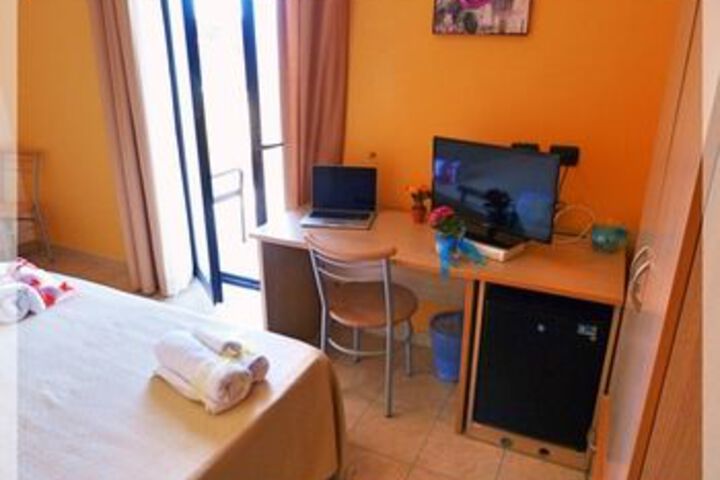 Room 60 of 70