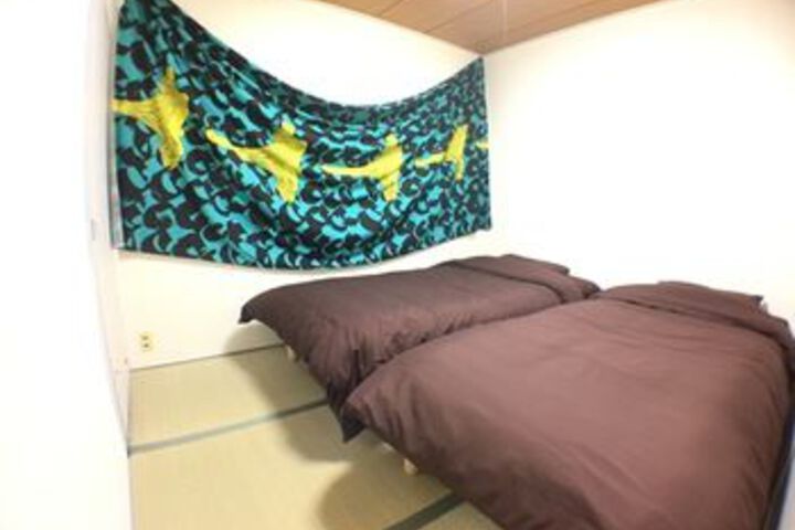 Room 50 of 115