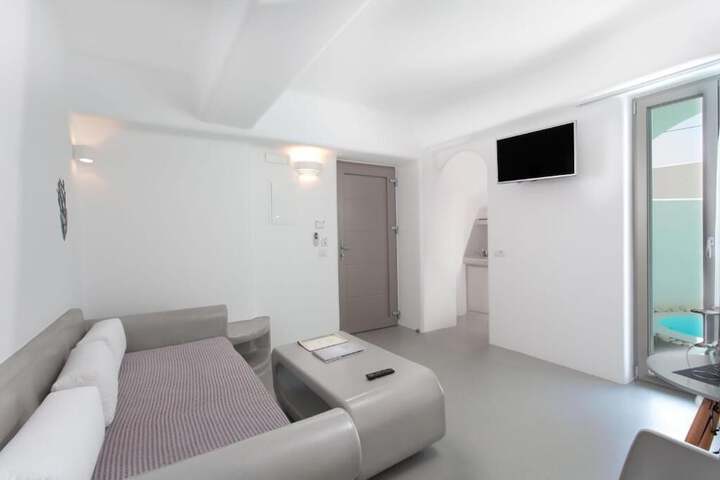 Room 58 of 230