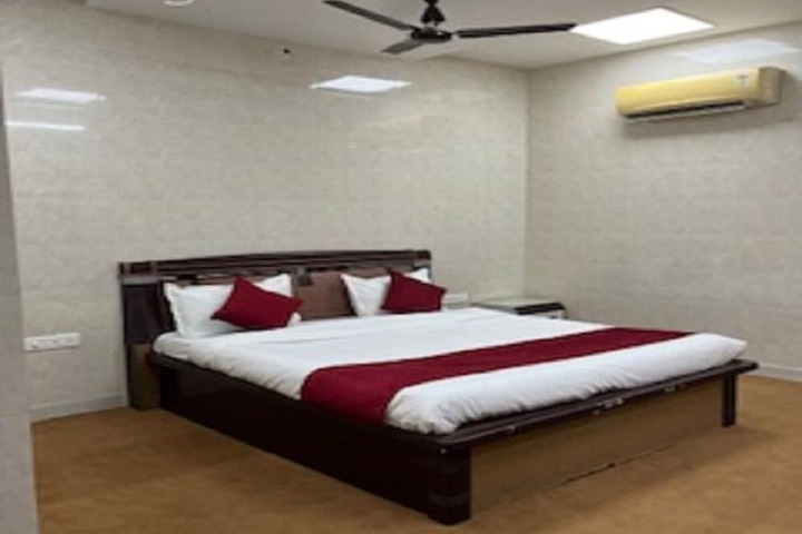 Room 22 of 26