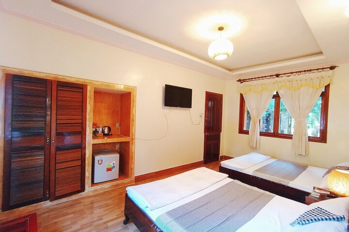 Room 10 of 70