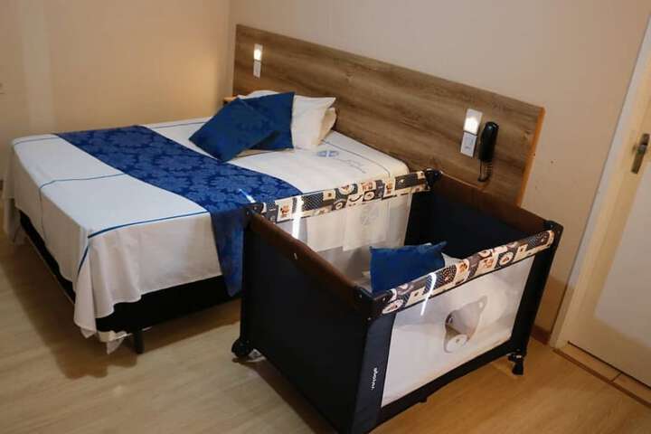 Room 12 of 35