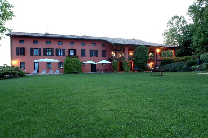 Hotel 55 of 63