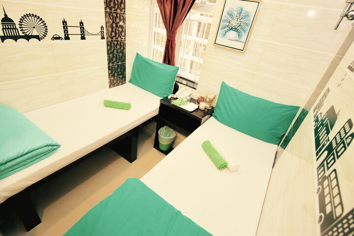Room 58 of 119