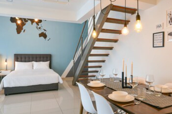 Room 3 of 22
