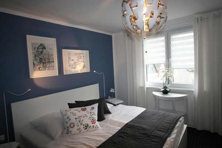 Room 13 of 48