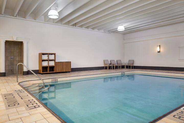 Swimming pool at Staybridge Suites St. Catharines Conf Center by IHG