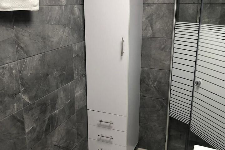 Room 134 of 140