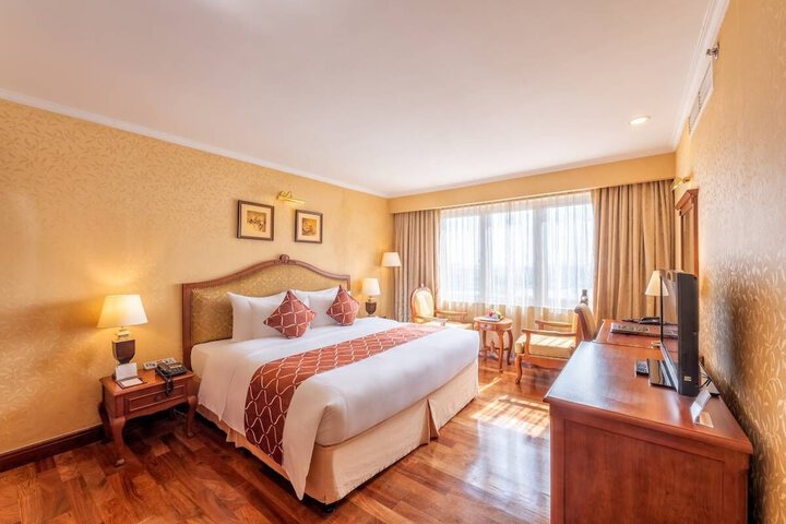 Room 14 of 21