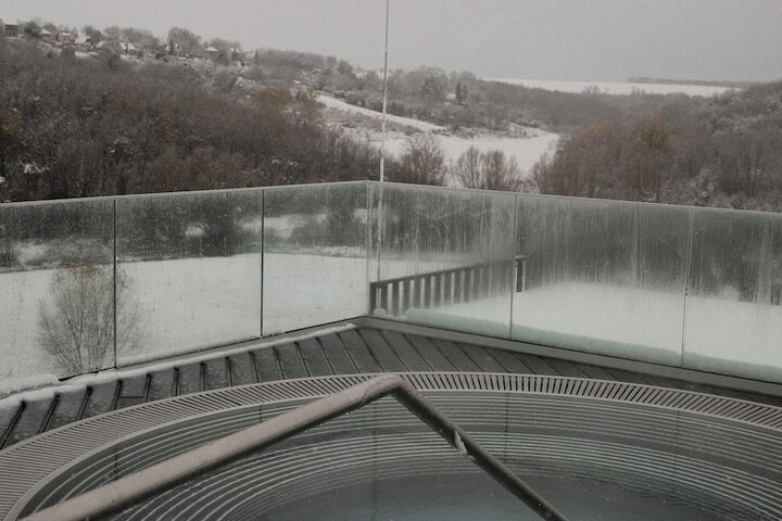 Pool 43 of 117