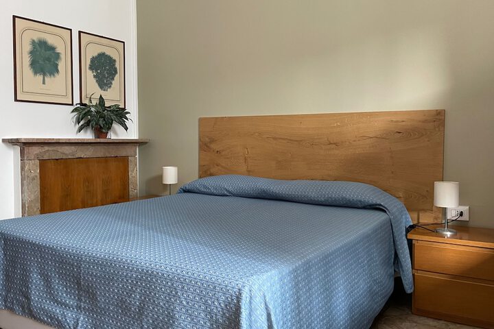 Room 13 of 49