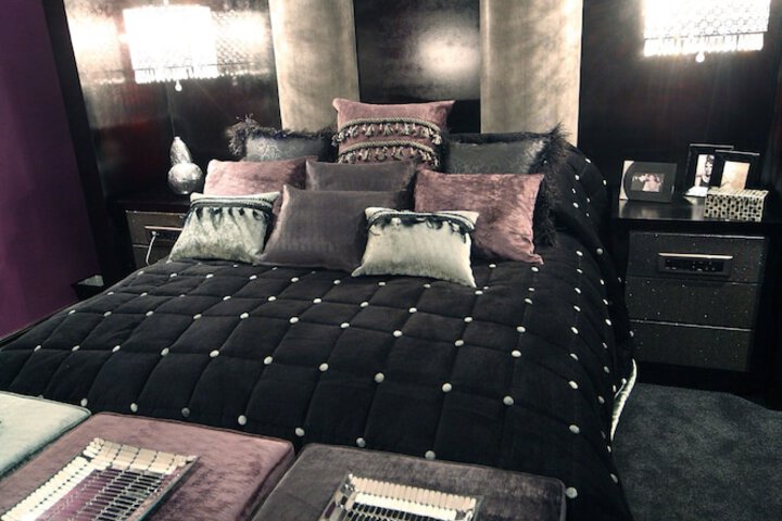 Room 15 of 66