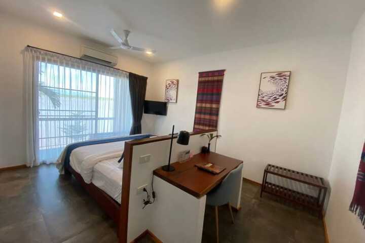 Room 19 of 86