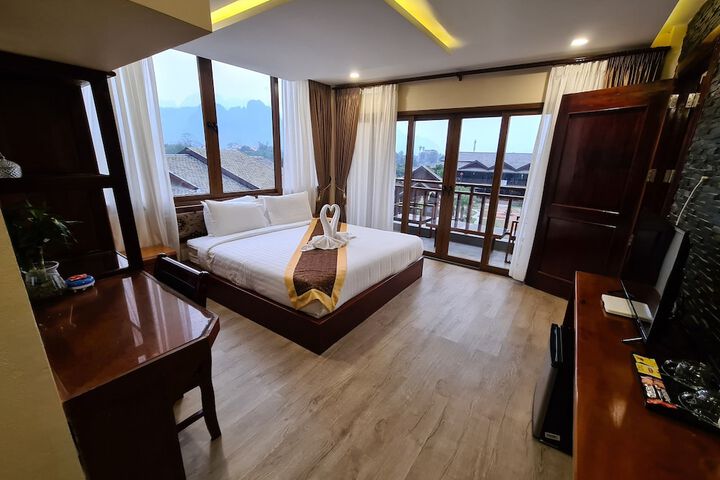 Room 7 of 87