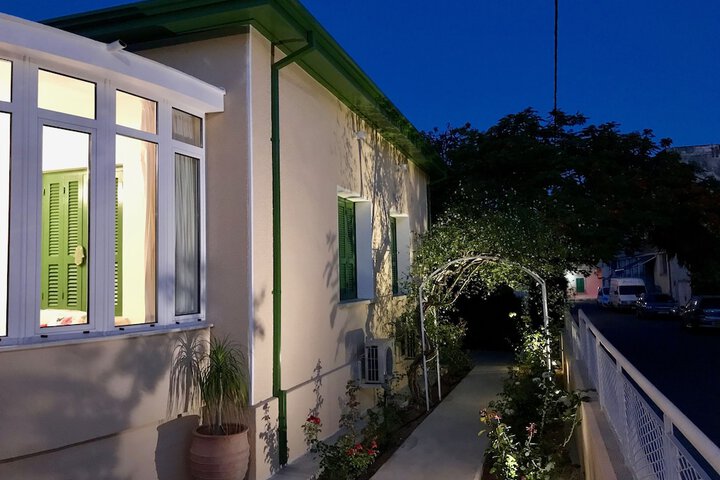 Hotel Exterior 66 of 104