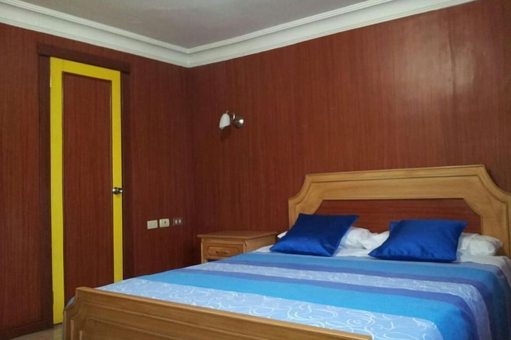 Room 18 of 23