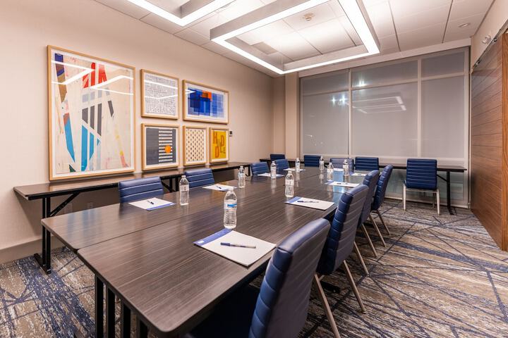 Meeting facility