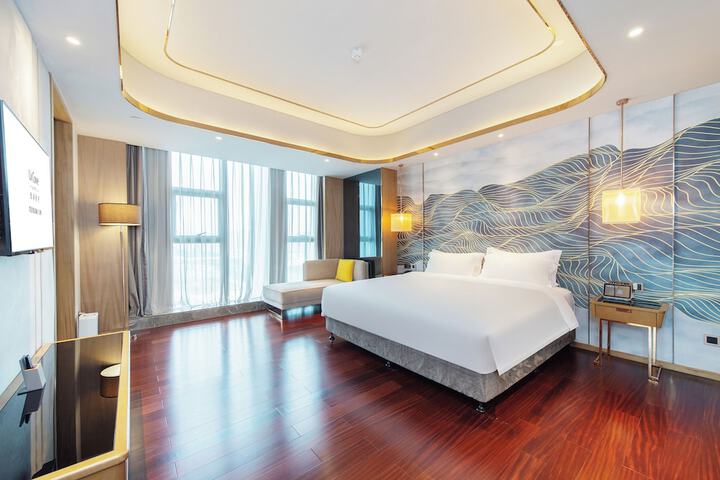Room 19 of 61