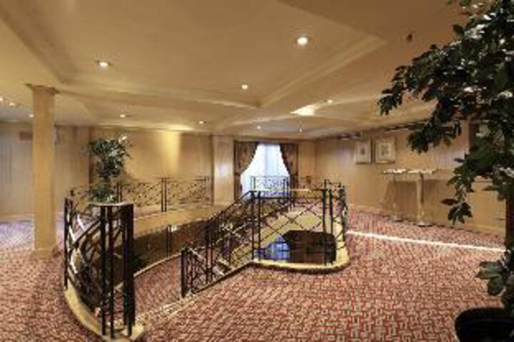Hotel Interior 5 of 17