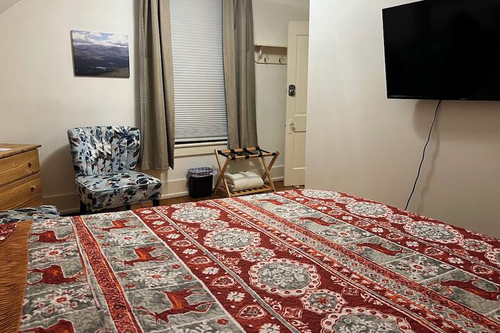 Room 47 of 103