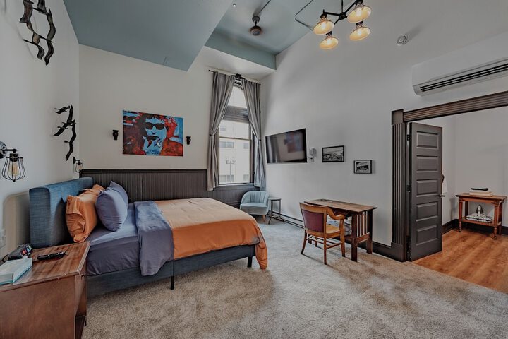 Room 67 of 139