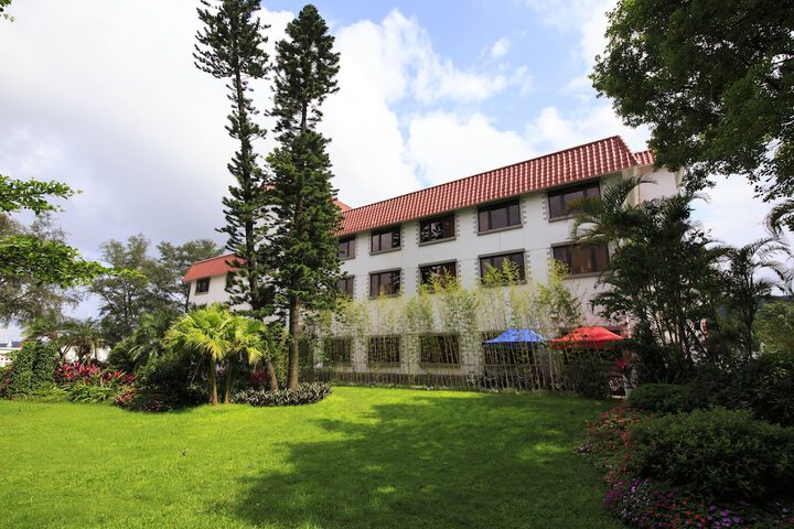 Hotel Exterior 79 of 79