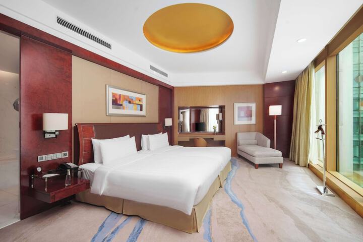 Room 47 of 229