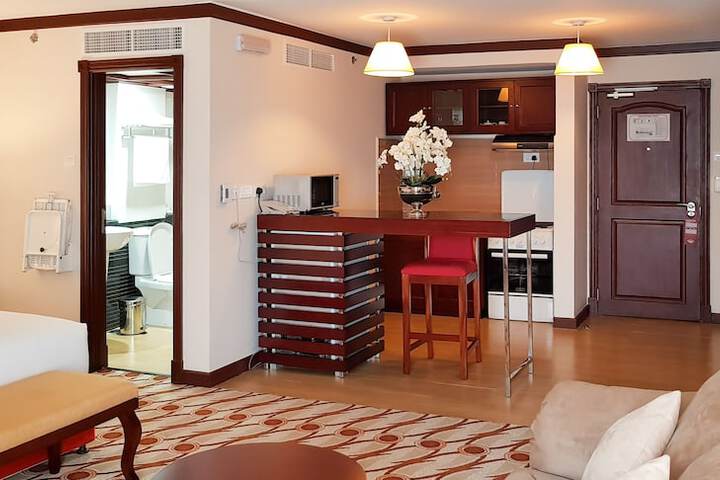 Room 5 of 150