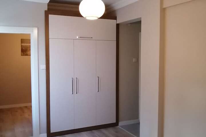Room 12 of 97