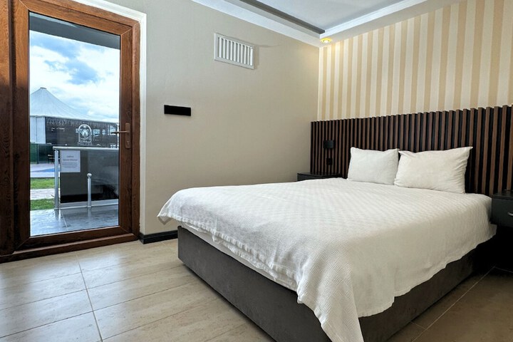 Room 13 of 47
