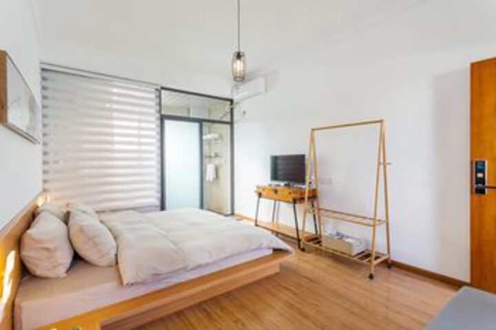 Room 10 of 45