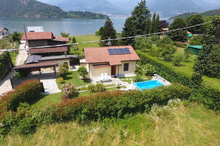 Casa Favorita