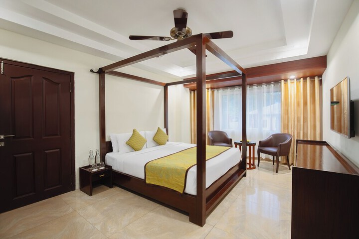Room 10 of 56
