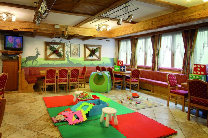 Children's play area - indoor