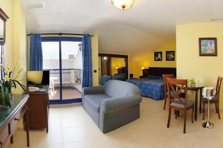Room 3 of 22