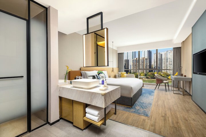Room 21 of 60