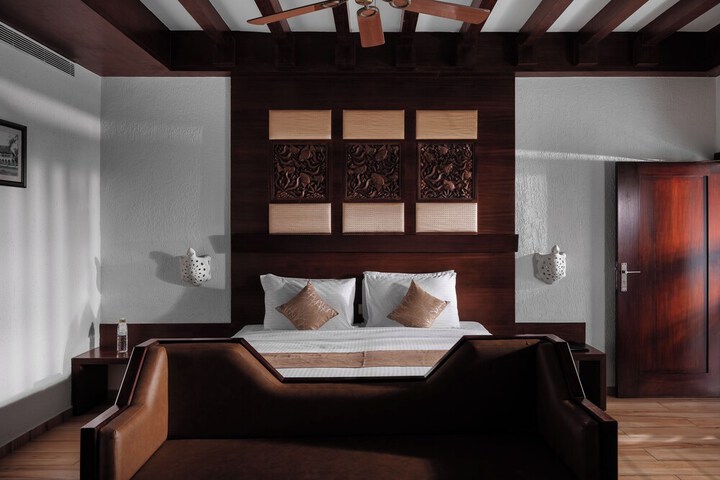 Room 15 of 97