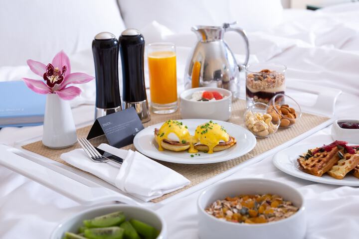 Breakfast/Coffee Service 54 of 67