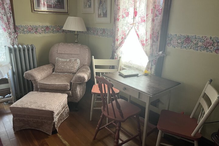 Room 90 of 96