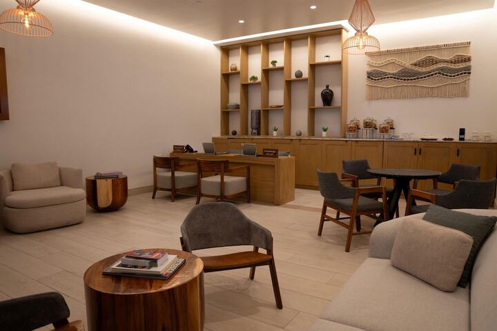 Hotel Interior 5 of 138
