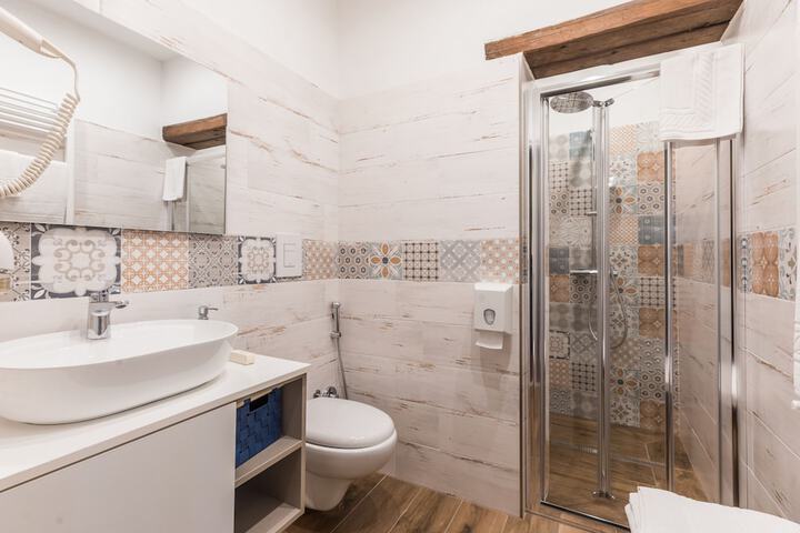Clean Restrooms
