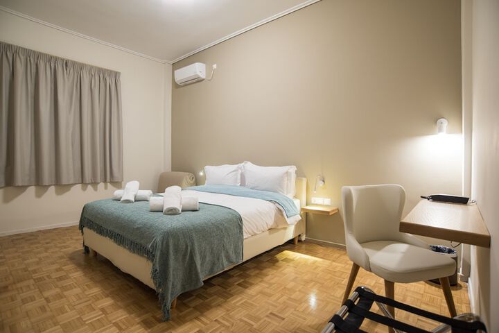 Room 15 of 35