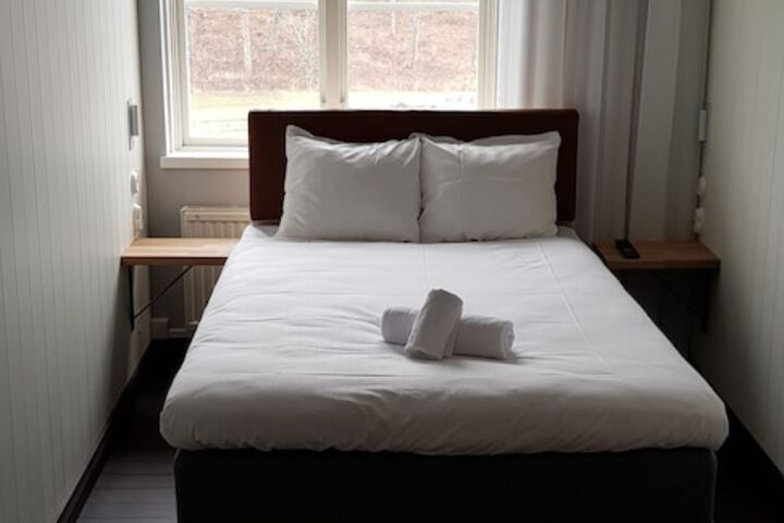 Room 4 of 48