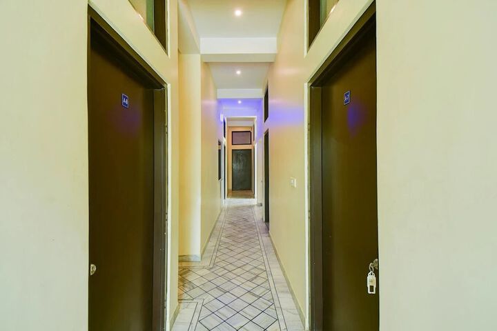 Hotel Interior 4 of 60
