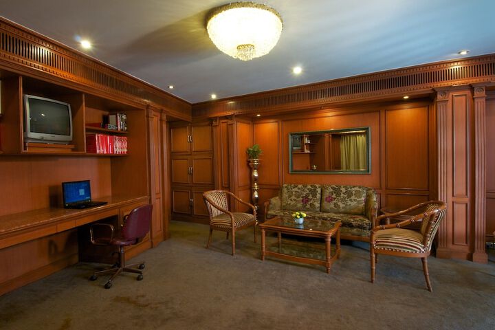 Hotel Interior 4 of 65