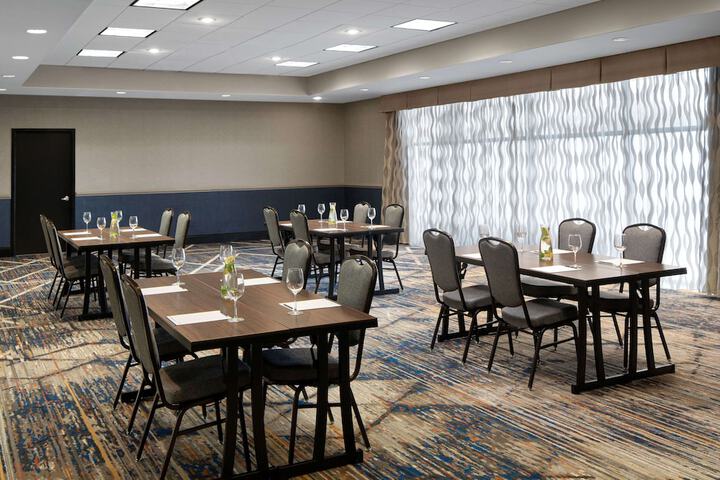 Meeting facility