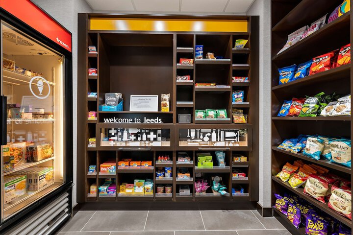 Snack bar