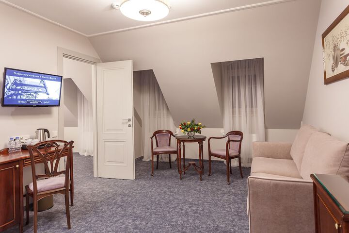 Room 26 of 51