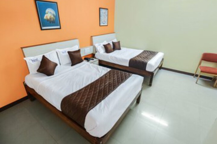 Room 16 of 26
