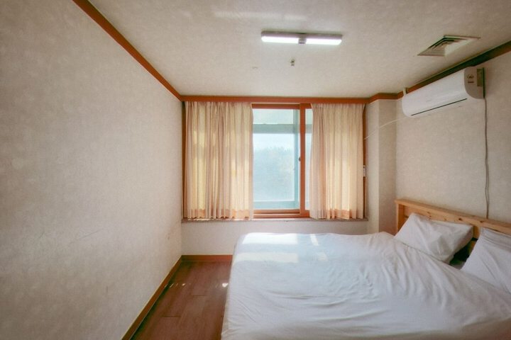 Room 15 of 45